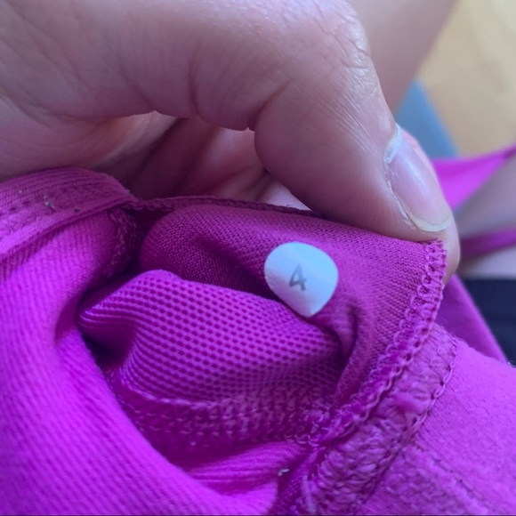 Lululemon sports bra - Picture 3 of 4